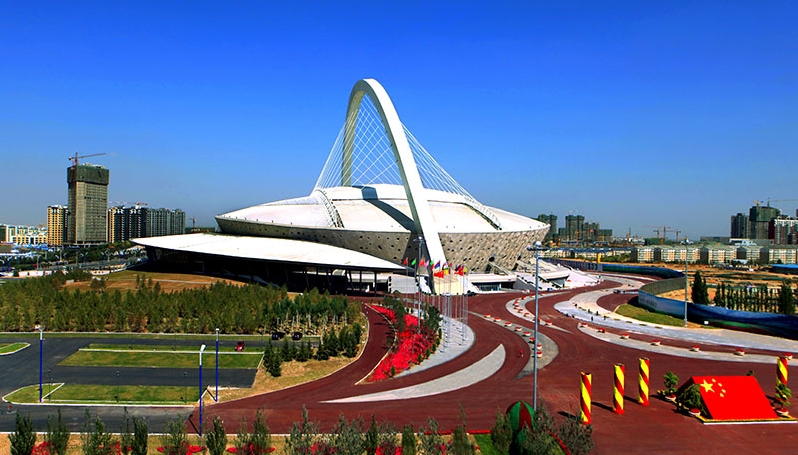 鄂尔多斯市东胜区全民健身活动中心体育场